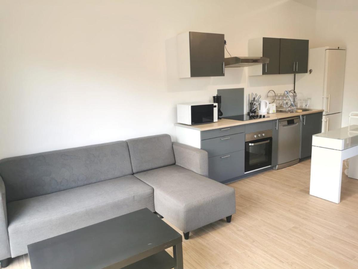 Pujaut Maison Independante Avec Piscine, 10Min Avignon מראה חיצוני תמונה